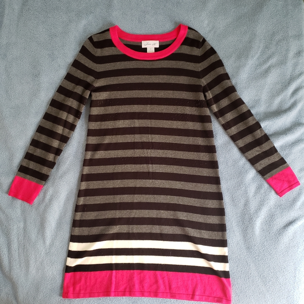 Sweater dress